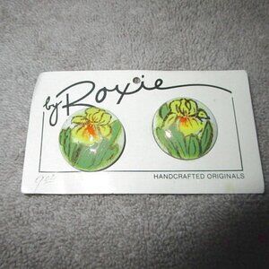 NEW Roxie DAFFODIL Hand Painted PIERCED Post EARRINGS Stud ROUND Floral